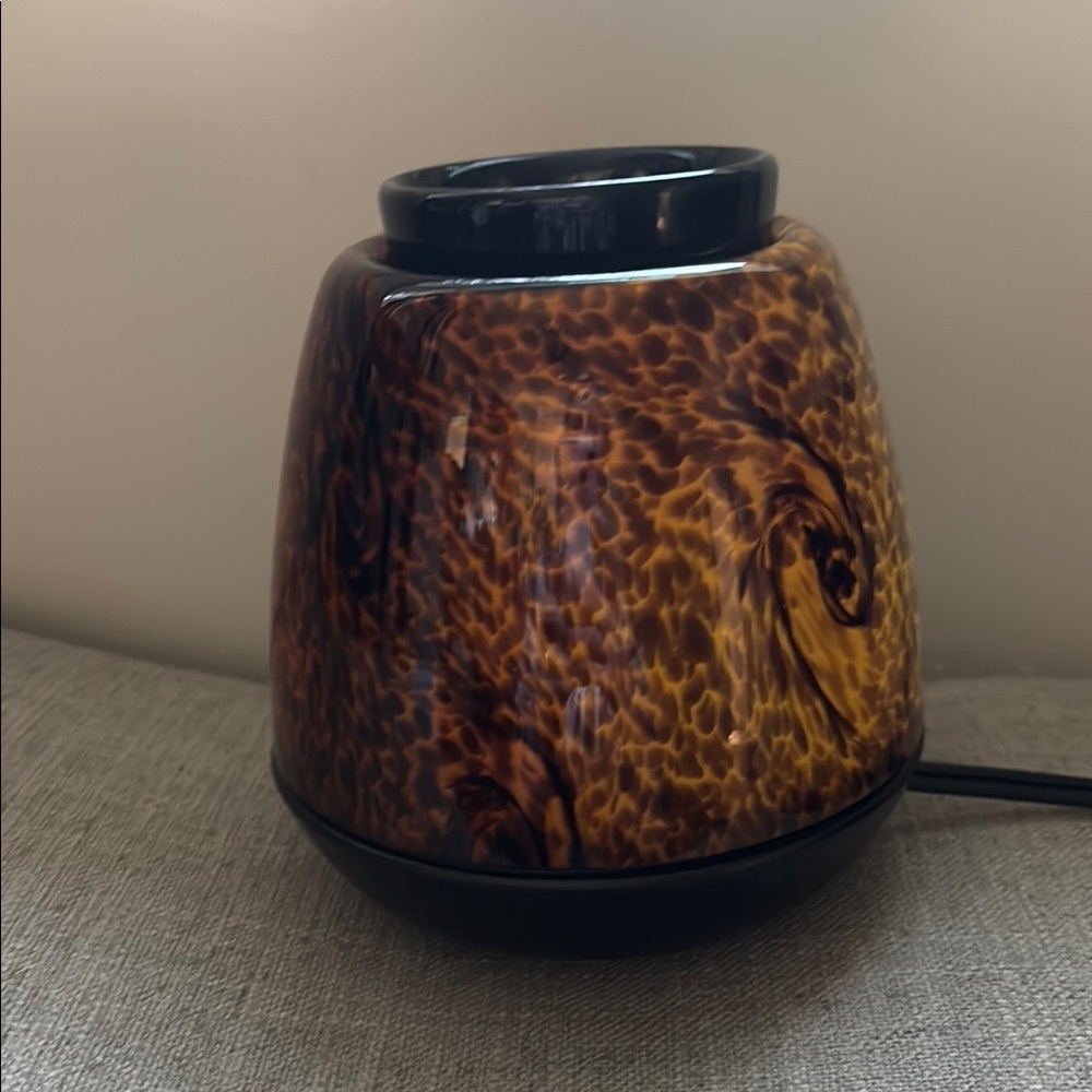 Scentsy Tiger's Eye Warmer Color Changing LED Hand Blown Art Glass Retired 31779
